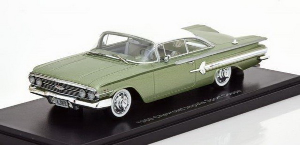 Модель 1:43 Chevrolet Impala Sport Coupe 1960 Metallic Light Green/White