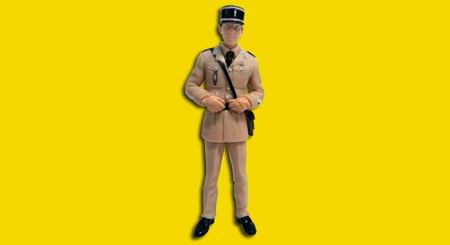 figurine gendarme tenue sable 140503 Модель 1:18