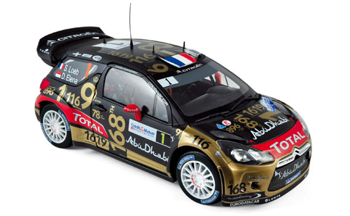 Модель 1:18 Citroen DS3 WRC №1 Rallye de France (Sebastian Loeb - Daniel Elena)