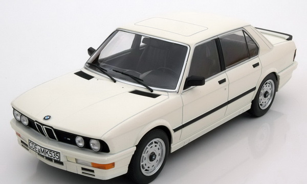Модель 1:18 BMW M535i (E28) - white (L.E.1000pcs)