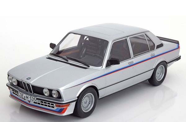 Модель 1:18 BMW M535i (E12) - silver (L.E.1500pcs)