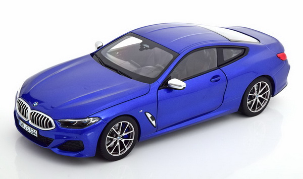 Модель 1:18 BMW M850i 2018 - blue met.