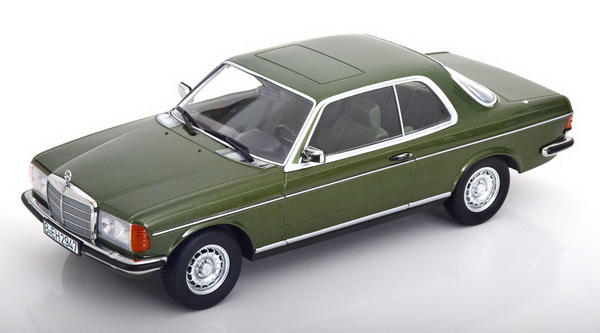 Модель 1:18 Mercedes-Benz 280CE C123 Coupe - 1980 - Dark Green met.