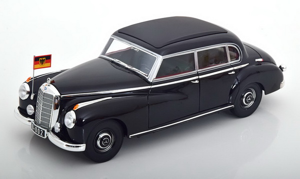 Модель 1:18 Mercedes-Benz 300 (W186) - Konrad Adenauer - 1955