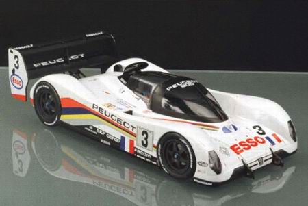 Модель 1:18 Peugeot 905 №3 «Esso» Winner Le Mans (Christopher Bouchut - Brabham - Helary)