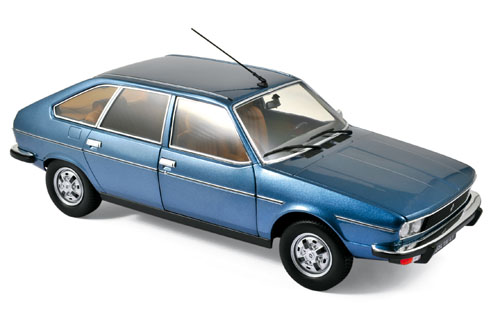 Модель 1:18 Renault 30TS 1978 Ardoise Blue Metallic