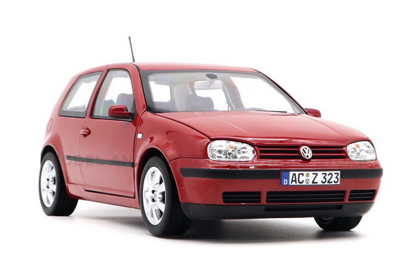 Volkswagen Golf 4 - 2002 - red 188573 Модель 1:18