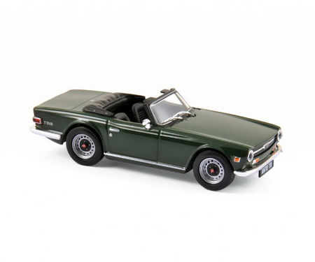 Модель 1:43 Triumph TR6 1970 Green