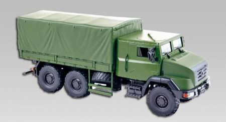 Модель 1:43 Renault Trucks Defense Sherpa 5 OTAN - green (бронированный грузовик 6х6)