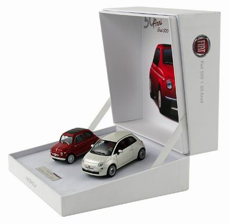 Модель 1:43 FIAT 500 VS - white + FIAT 500 - red (набор 2 модели)