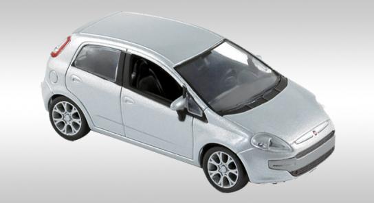 Модель 1:43 FIAT Punto Evo (5-door) - silver