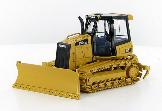 caterpillar d5k2 lgp dozer with ripper (track-type tractor) NS55281 Модель 1:50