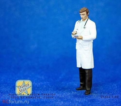 Фигурка «Доктор» (металл, коллекционная окраска, номерная серия 200 экз.) PS-MW-001 Модель 1:43
