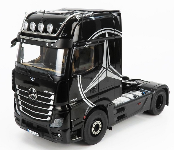 mercedes-benz actros 2 1863 gigaspace 4x2 mirrorcam tractor truck logo mercedes 2-assi 2018, black LM10240051 Модель 1:18