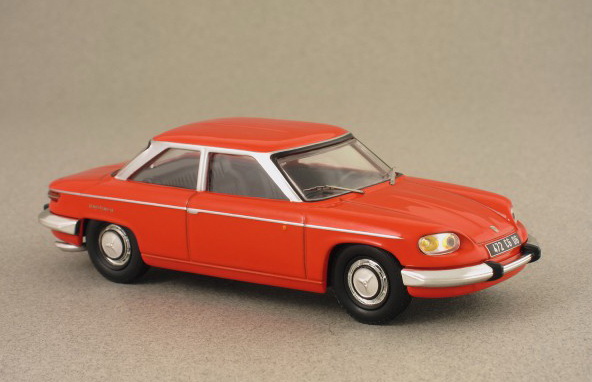 panhard 24bt 2-door 1964 - red ODEON004 Модель 1:43