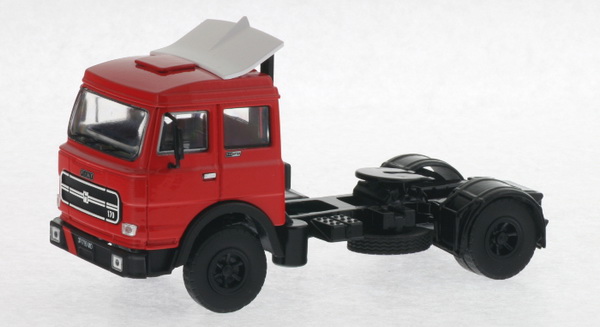 fiat 170 tractor truck whit spoiler - red 00505R Модель 1:43