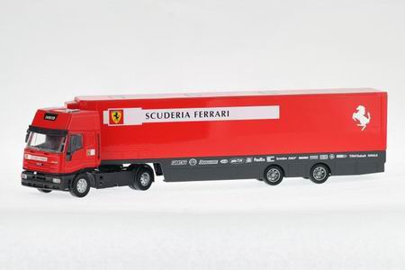 Модель 1:43 IVECO FIAT Ferrari F1 Car Transporter Truck - 4 assi