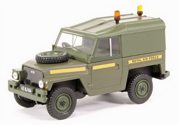 Модель 1:43 Land Rover Series III 1/2 Ton Lightweight Hardtop RAF - green