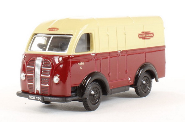 Модель 1:43 Austin K8 Van «British Railways» - dark red/cream
