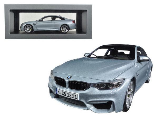 Модель 1:18 BMW M4 Coupe (silverstone)