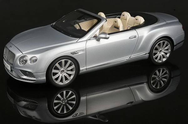 Модель 1:18 Bentley Continental GT Convertible - silver frost