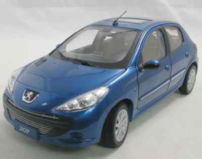 Модель 1:18 Peugeot 207 (5-door) (China) - blue