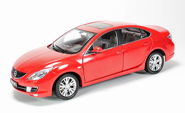 Модель 1:18 Mazda 6 - red