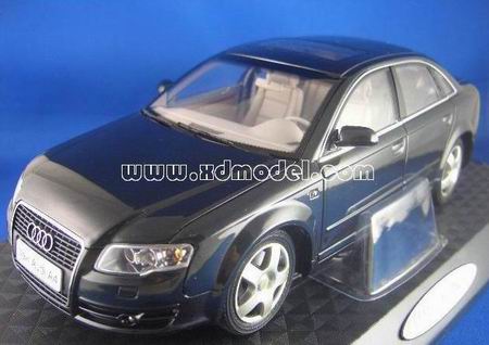 Модель 1:18 Audi A4 - black