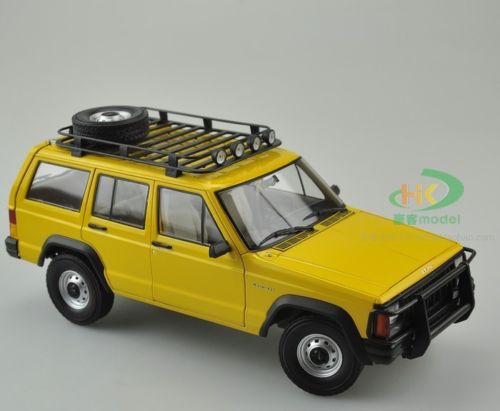 jeep cherokee (beijing) 2500 - yellow CPM18166F Модель 1:18