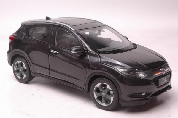 Модель 1:18 Honda Vezel - black
