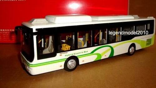 Модель 1:43 Hunan Times Hybrid Electric bus - green