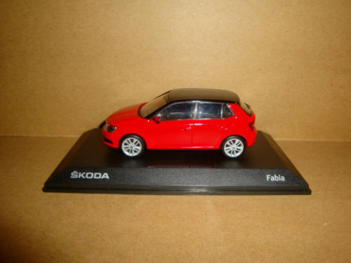 skoda fabia 2015 - red/black CPM43151D Модель 1 43