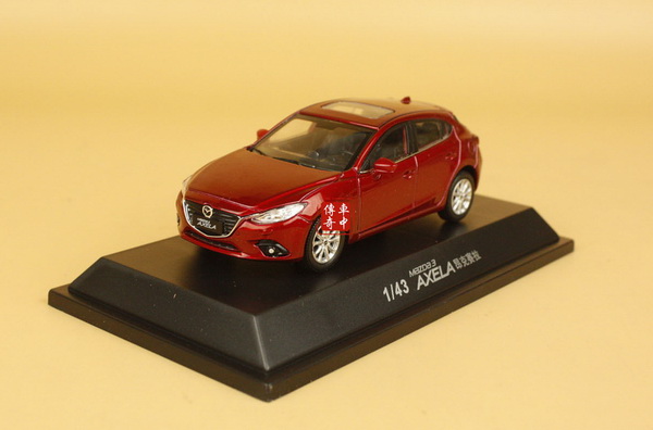 Модель 1:43 Mazda 3 Axela Hatchback - Red