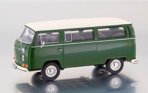Модель 1:43 Volkswagen T2-a bus - green/white