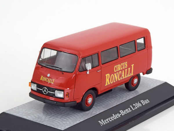 Модель 1:43 Mercedes-Benz L 206 Bus «Circus Roncalli» - red