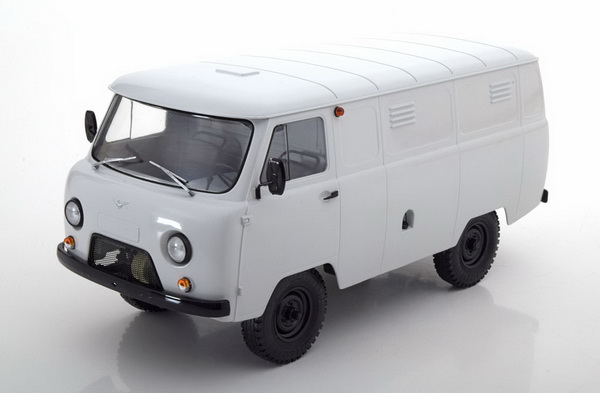 452 delivery van - light grey 47071 Модель 1:18