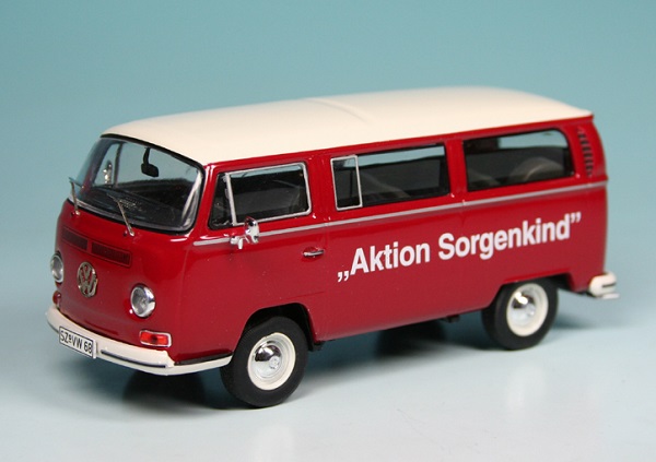 Volkswagen T2a Bus L "Aktion Sorgenkind" P02003 Модель 1:43