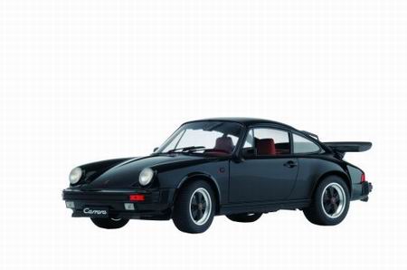 porsche 911 carrera 3.2 coupe/ spoiler, black 10154 Модель 1:12