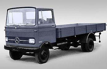 mercedes-benz lp608 pickup truck, blue 12550 Модель 1:43