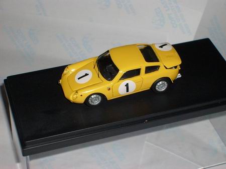 Модель 1:43 Abarth 1000S №1 - yellow
