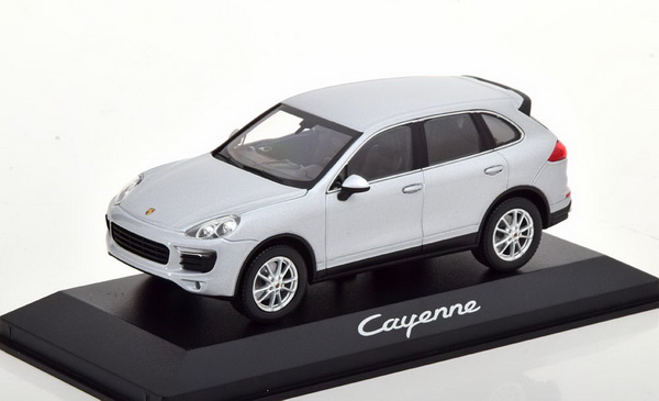 Porsche Cayenne E2 Facelift - silver WAP0200020E Модель 1:43