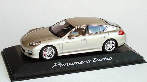 Модель 1:43 Porsche Panamera turbo - platin-silver