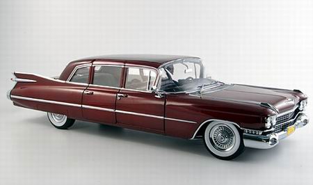 Модель 1:18 Cadillac Series 75 Limousine - maroon