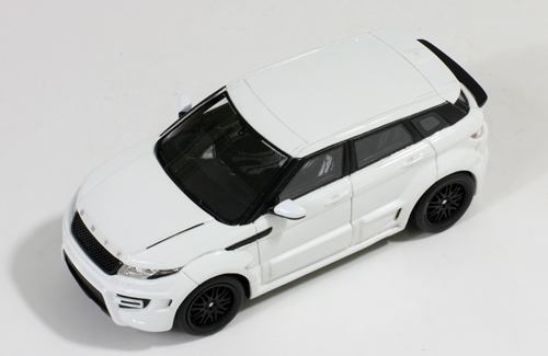 Модель 1:43 Range Rover Evoque тюнинг by ONYX - white