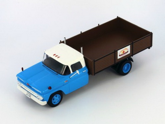 chevrolet c-30 truck - light blue PRD217 Модель 1:43