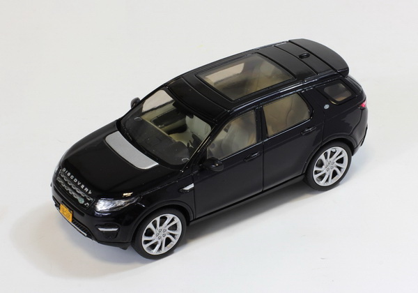 Модель 1:43 Land Rover Discovery Sport 4х4 - black