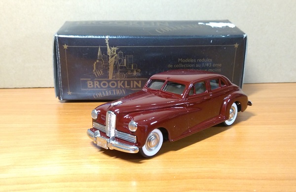 Модель 1:43 Packard Clipper
