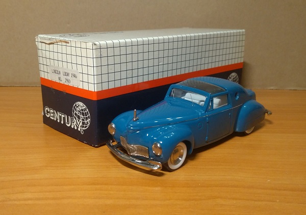 Lincoln Loewy - blue CEN2900 Модель 1:43