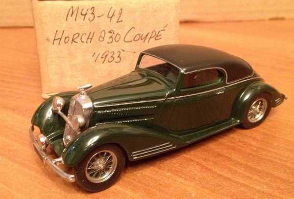 horch 830 coupe - green M43-42 Модель 1:43
