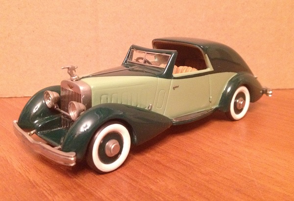 Модель 1:43 Hispano-Suiza J12 Coupe de ville Fernandez & Darrin - 2-tones green